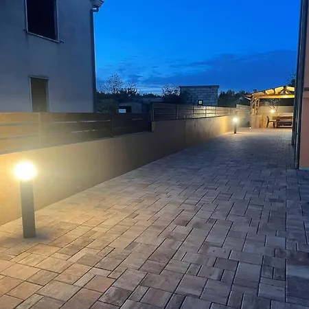 Rosa Apartmán Loborika